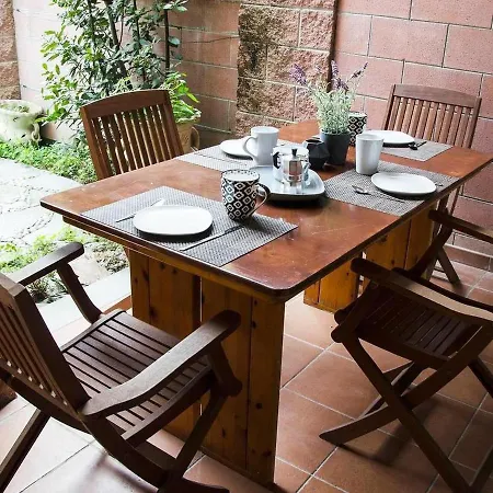 Charming In Near Beach Apartment