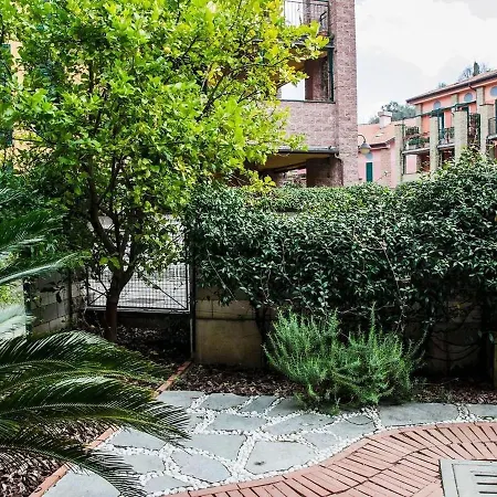 Charming In Near Beach Apartment *